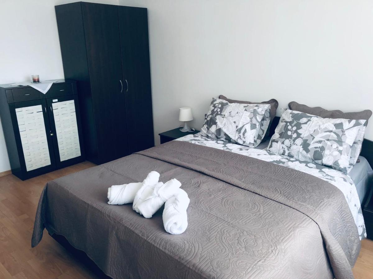 Beautiful Apartment Right By The Sea, Sveti Vlas Ngoại thất bức ảnh